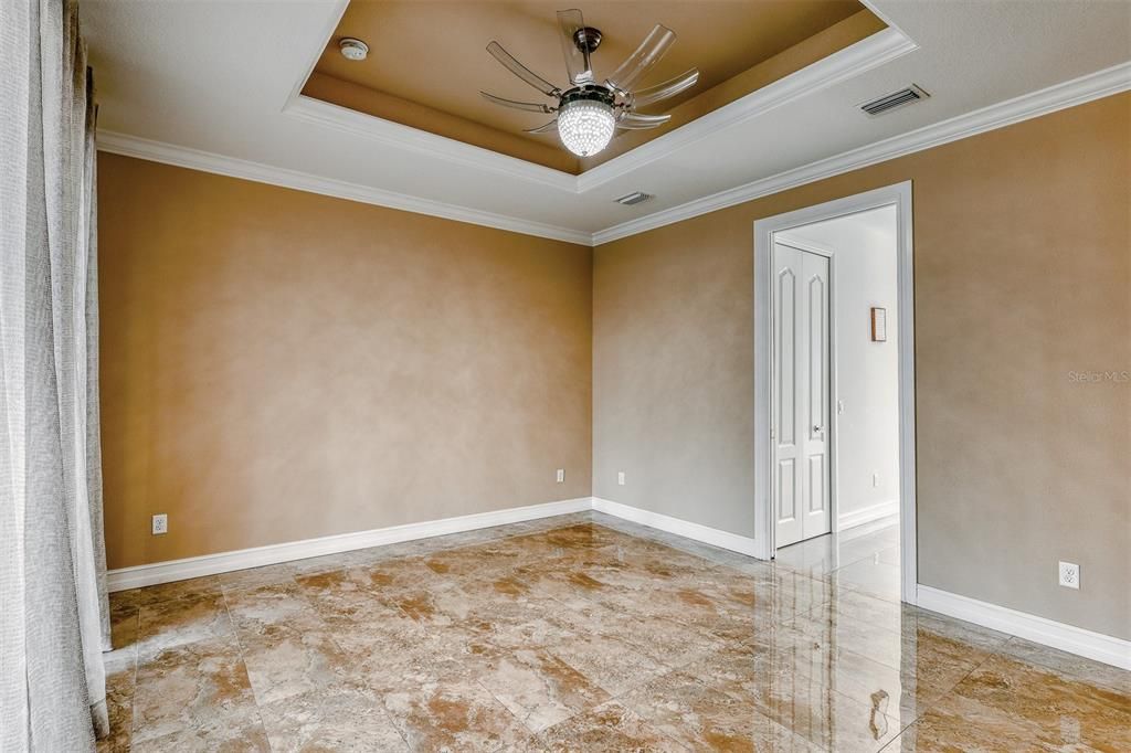 出租: $3,200 (4 贝兹, 3 浴室, 2493 平方英尺)