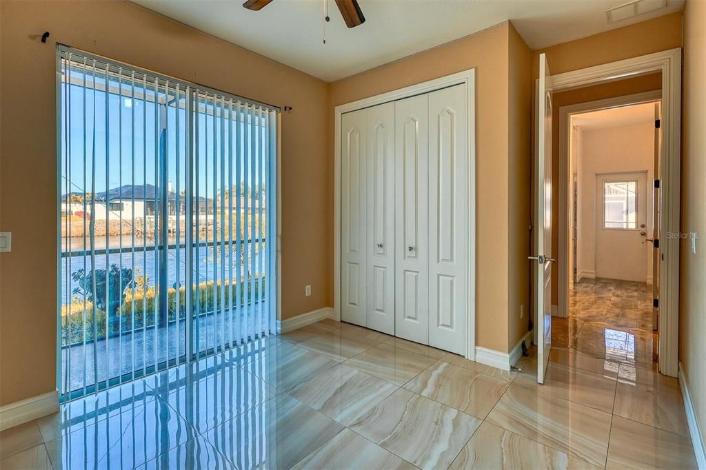 出租: $3,200 (4 贝兹, 3 浴室, 2493 平方英尺)