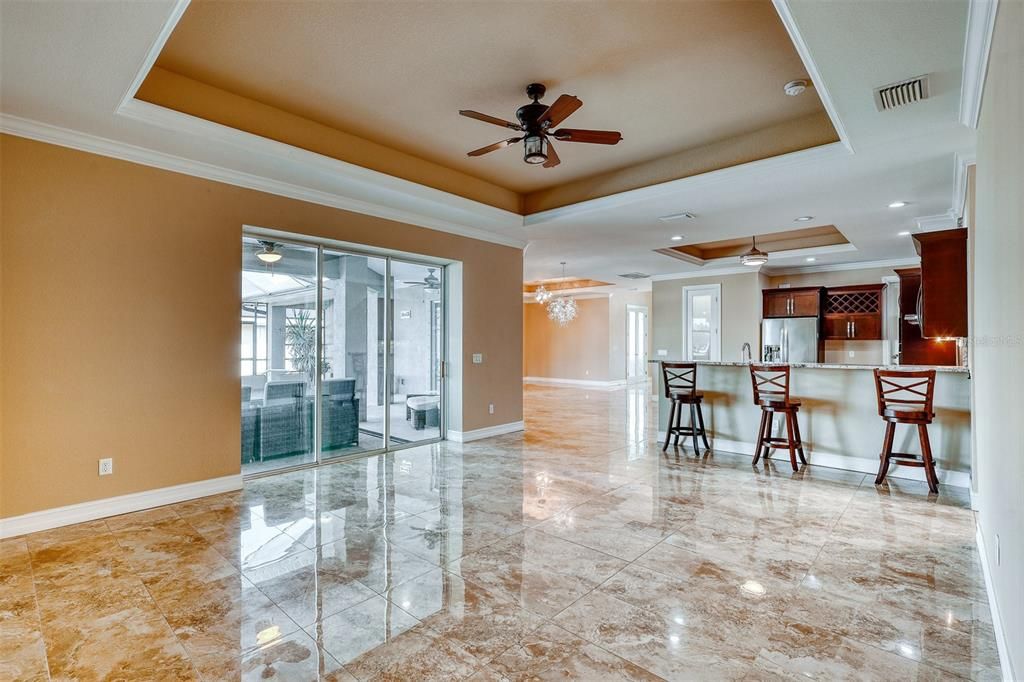 出租: $3,200 (4 贝兹, 3 浴室, 2493 平方英尺)