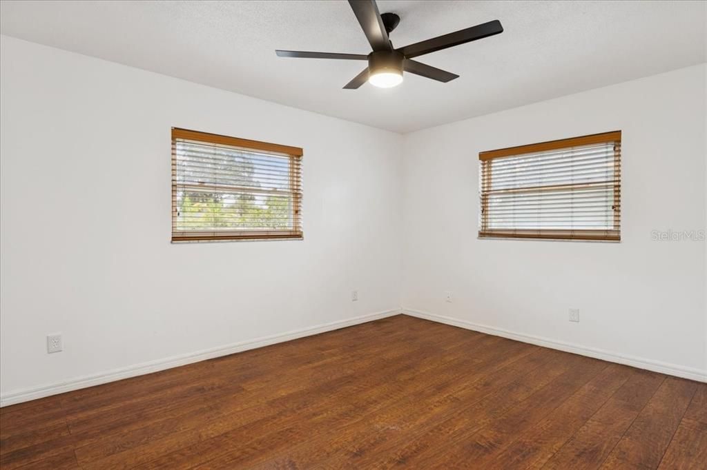 En Renta: $3,250 (4 camas, 3 baños, 2804 Pies cuadrados)