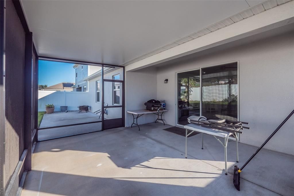 En Venta: $469,900 (3 camas, 2 baños, 1983 Pies cuadrados)