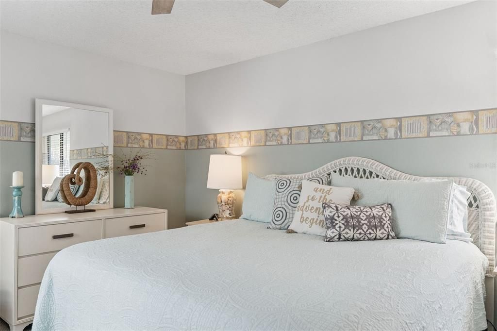 待售: $415,900 (3 贝兹, 2 浴室, 1174 平方英尺)