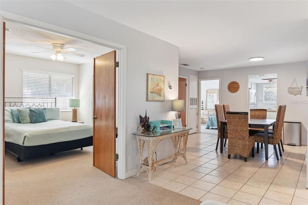 待售: $415,900 (3 贝兹, 2 浴室, 1174 平方英尺)