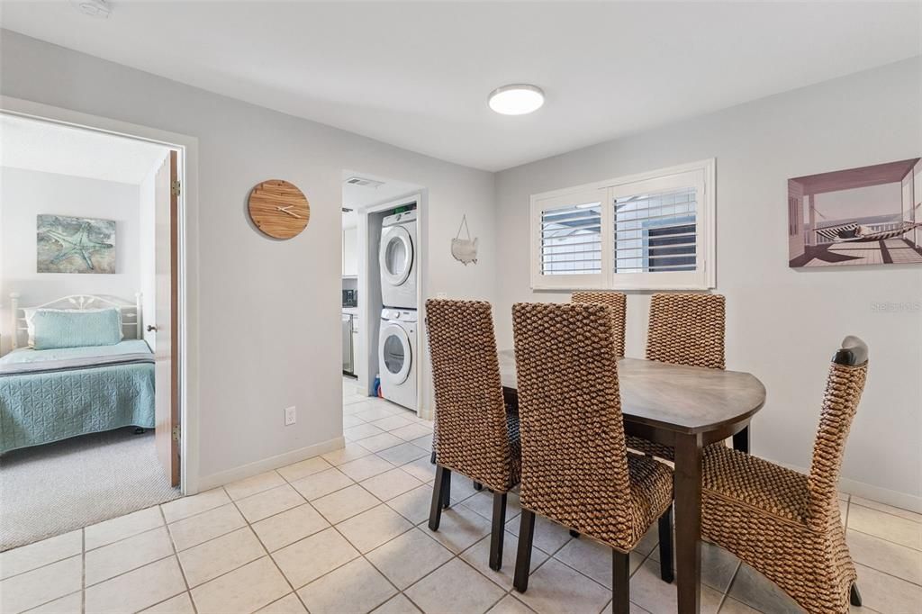 待售: $415,900 (3 贝兹, 2 浴室, 1174 平方英尺)