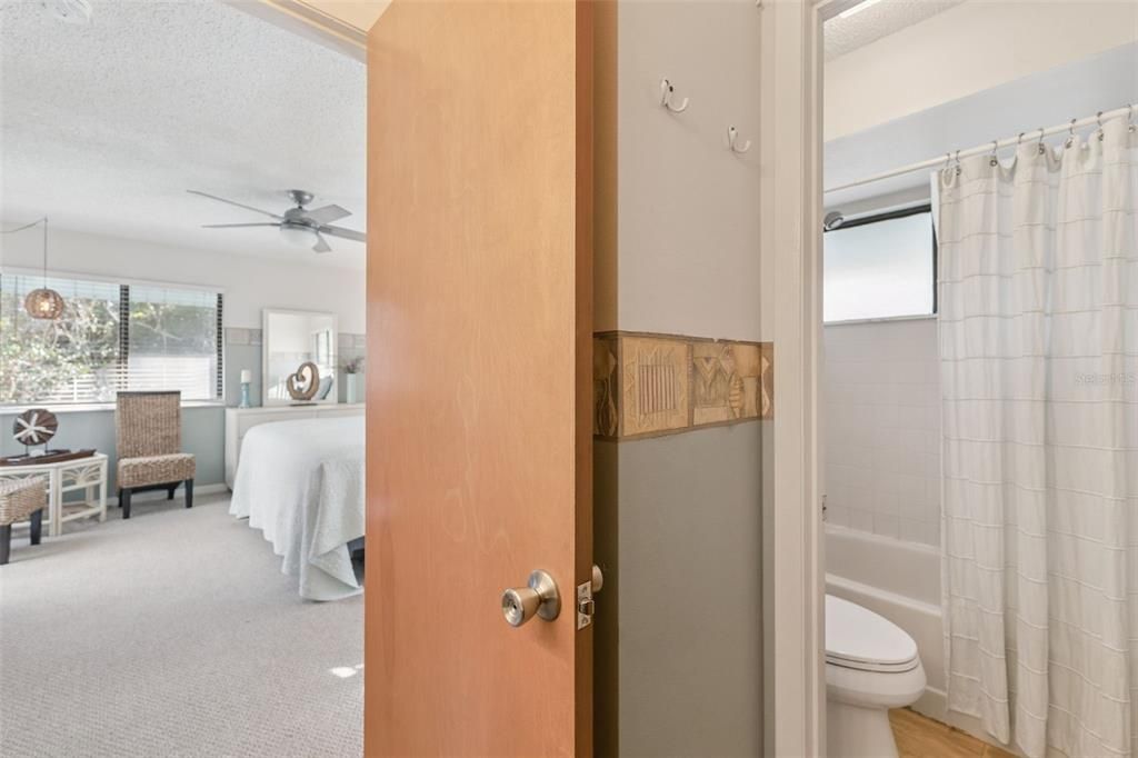 待售: $415,900 (3 贝兹, 2 浴室, 1174 平方英尺)