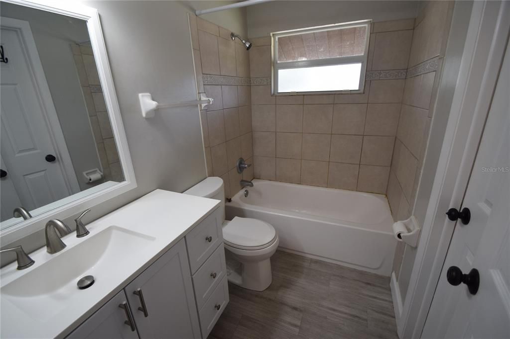 En Renta: $1,450 (2 camas, 1 baños, 1100 Pies cuadrados)