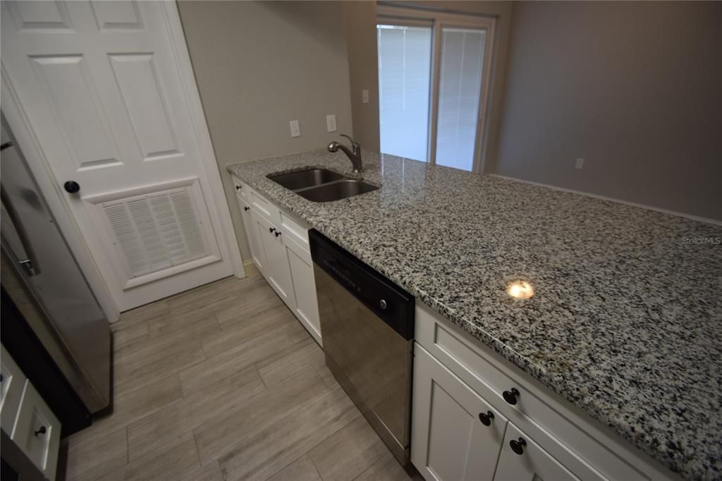 En Renta: $1,450 (2 camas, 1 baños, 1100 Pies cuadrados)