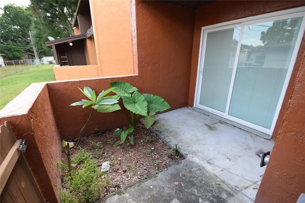 En Renta: $1,450 (2 camas, 1 baños, 1100 Pies cuadrados)