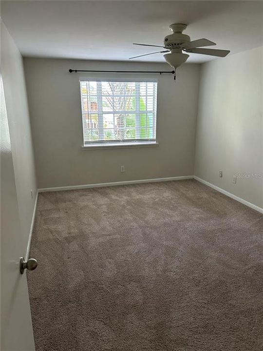 For Rent: $2,000 (2 beds, 2 baths, 995 Square Feet)