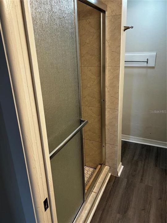 For Rent: $2,000 (2 beds, 2 baths, 995 Square Feet)