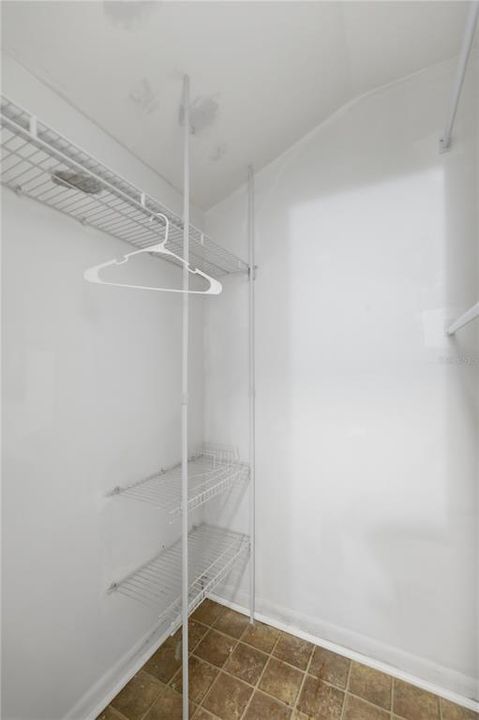 待售: $210,000 (3 贝兹, 2 浴室, 1095 平方英尺)