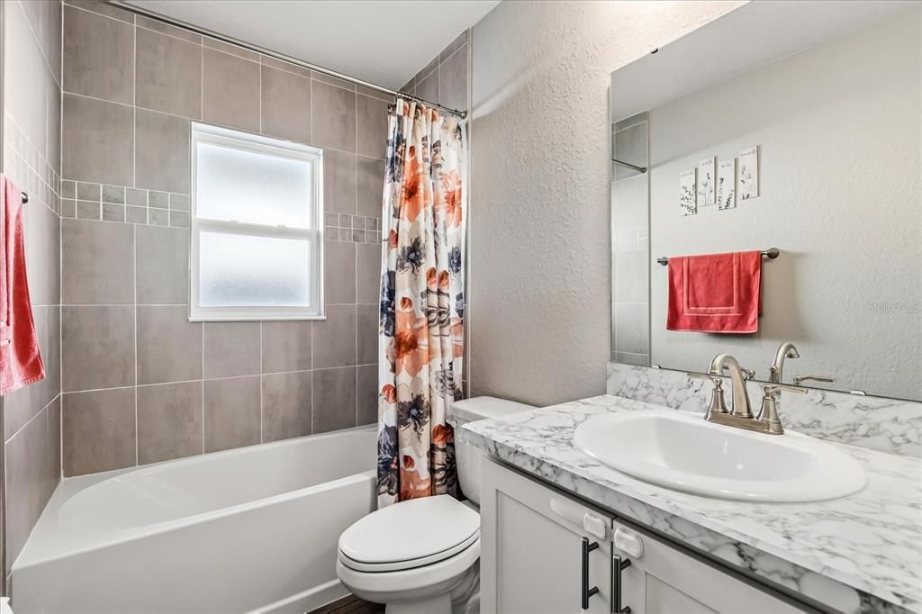 For Sale: $370,000 (4 beds, 2 baths, 1744 Square Feet)