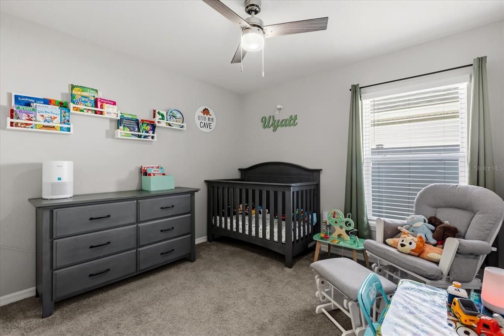 For Sale: $370,000 (4 beds, 2 baths, 1744 Square Feet)