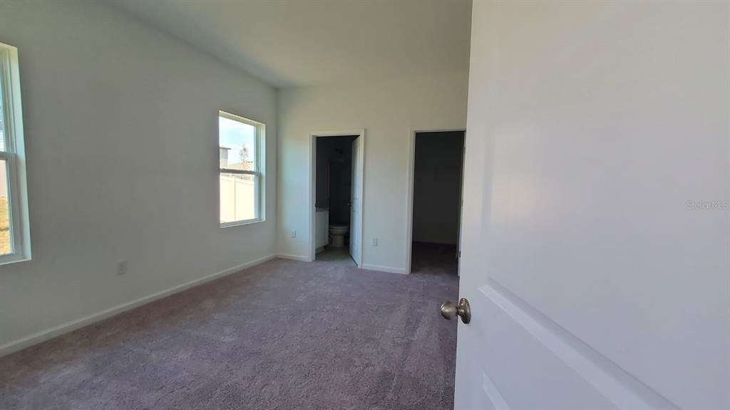 En Renta: $1,990 (3 camas, 2 baños, 1452 Pies cuadrados)