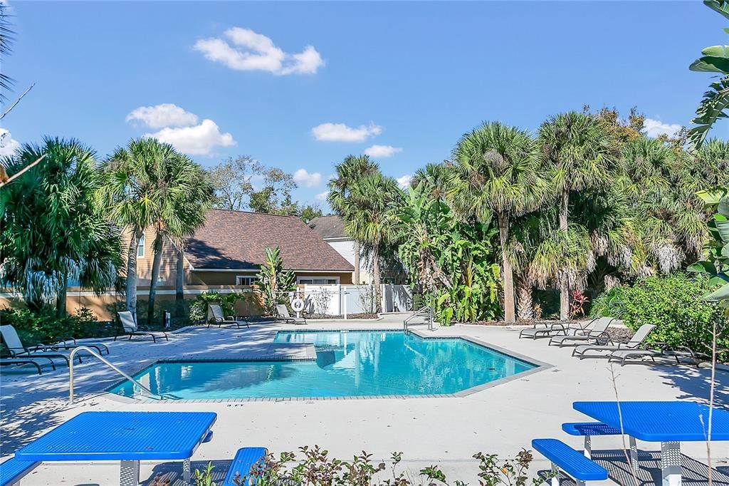 En Venta: $360,000 (3 camas, 2 baños, 1389 Pies cuadrados)