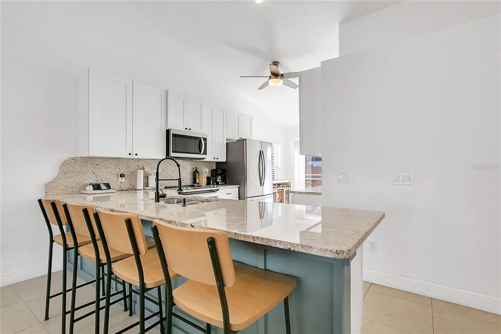 En Venta: $360,000 (3 camas, 2 baños, 1389 Pies cuadrados)