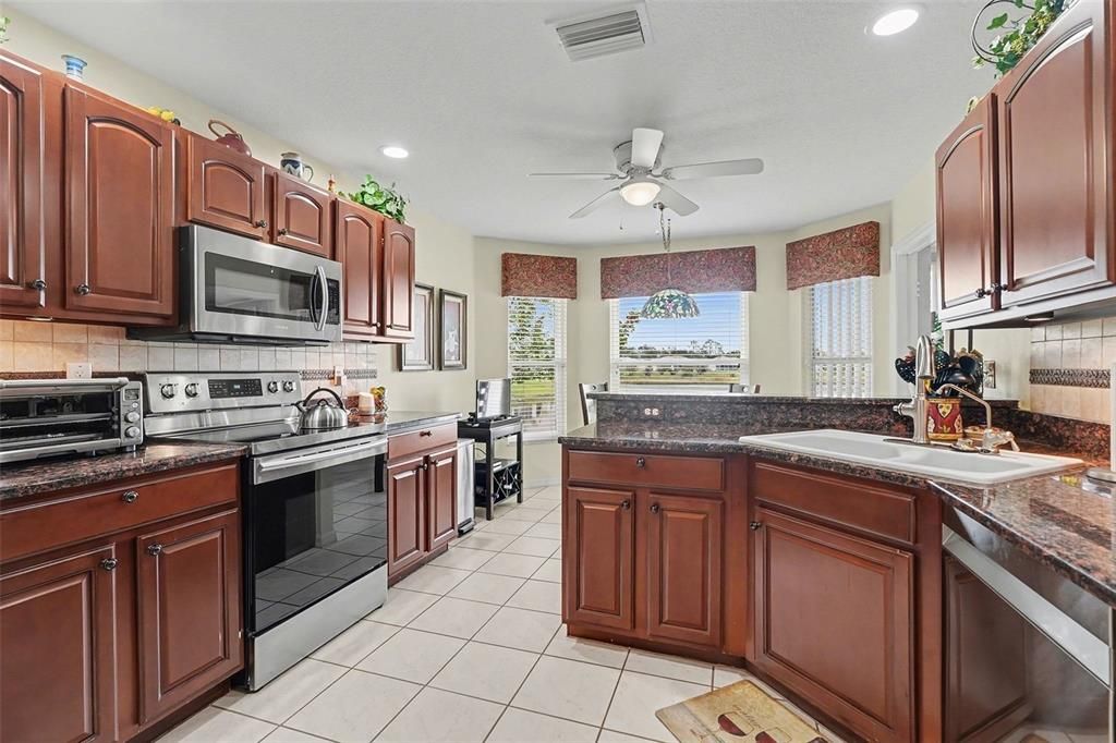 En Venta: $360,000 (2 camas, 2 baños, 1590 Pies cuadrados)