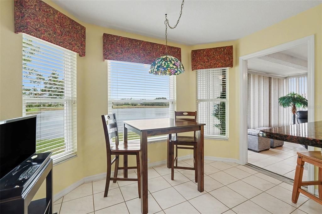 En Venta: $360,000 (2 camas, 2 baños, 1590 Pies cuadrados)