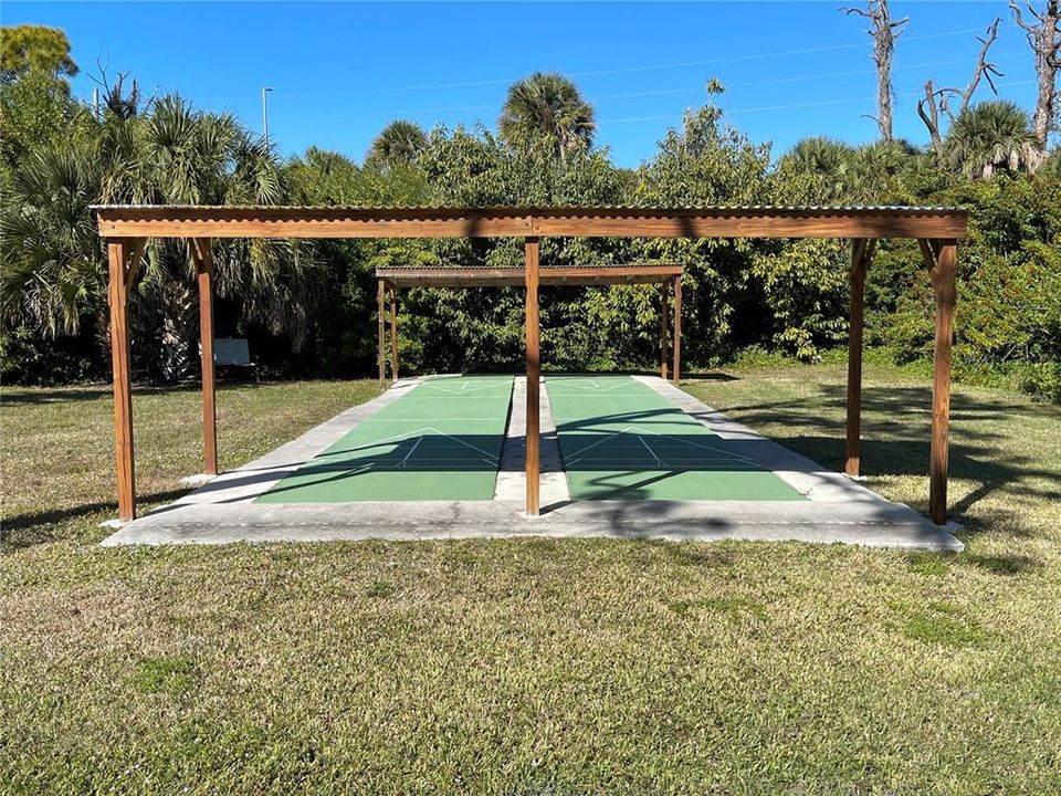 En Venta: $230,000 (2 camas, 2 baños, 950 Pies cuadrados)