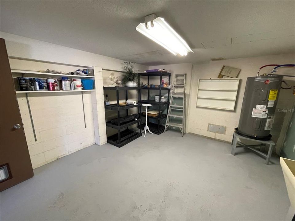 En Venta: $230,000 (2 camas, 2 baños, 950 Pies cuadrados)