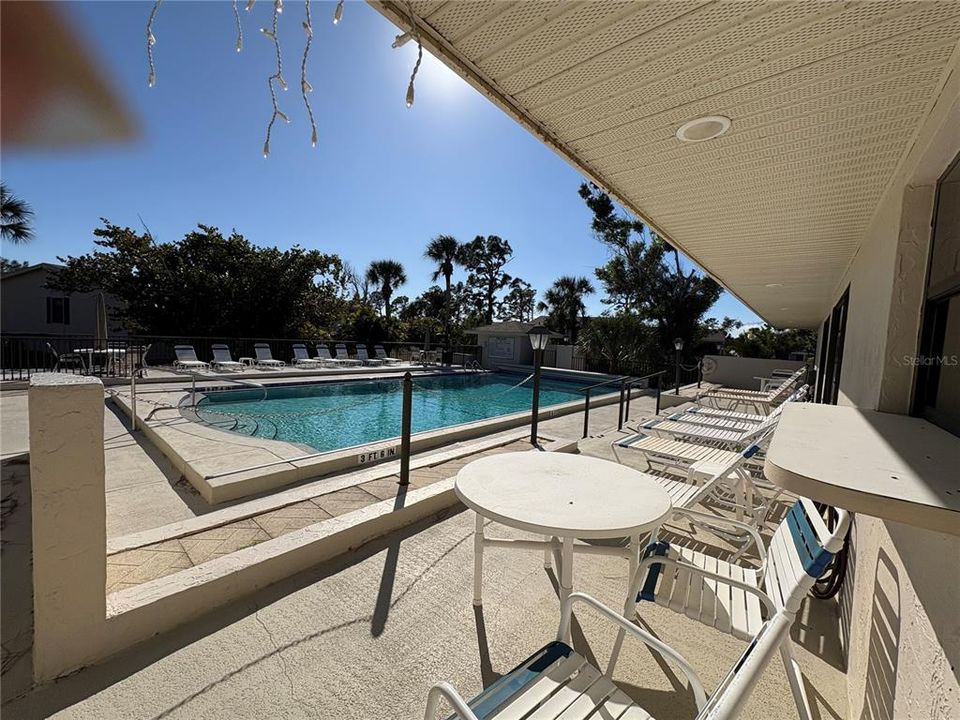 En Venta: $230,000 (2 camas, 2 baños, 950 Pies cuadrados)