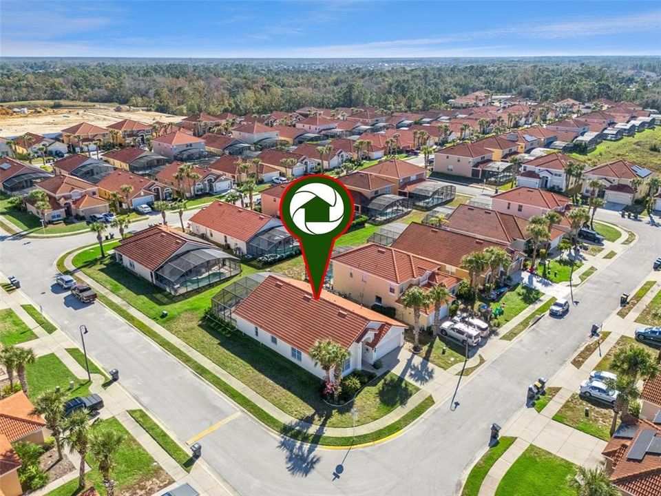 出租: $2,500 (4 贝兹, 2 浴室, 1940 平方英尺)