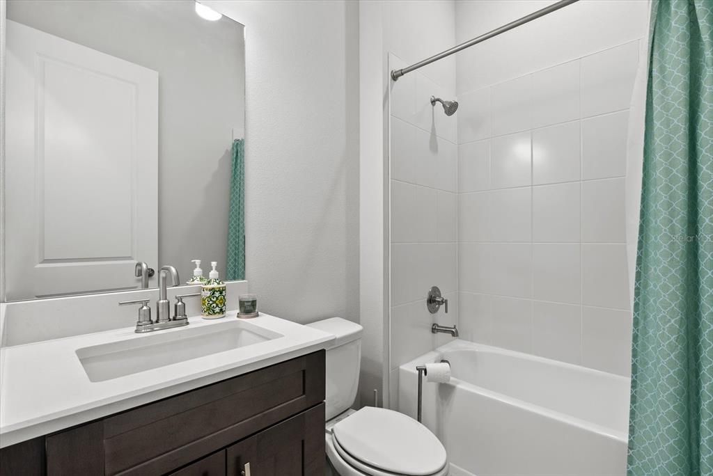 For Sale: $755,000 (3 beds, 3 baths, 2405 Square Feet)