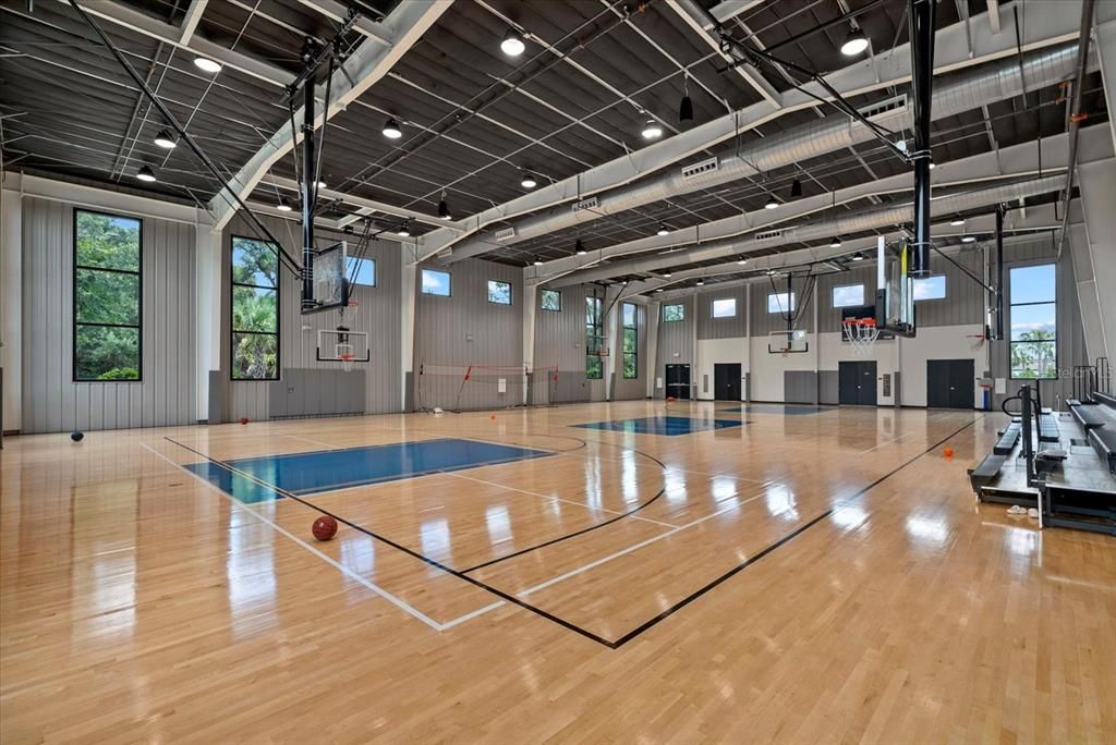 For Sale: $755,000 (3 beds, 3 baths, 2405 Square Feet)