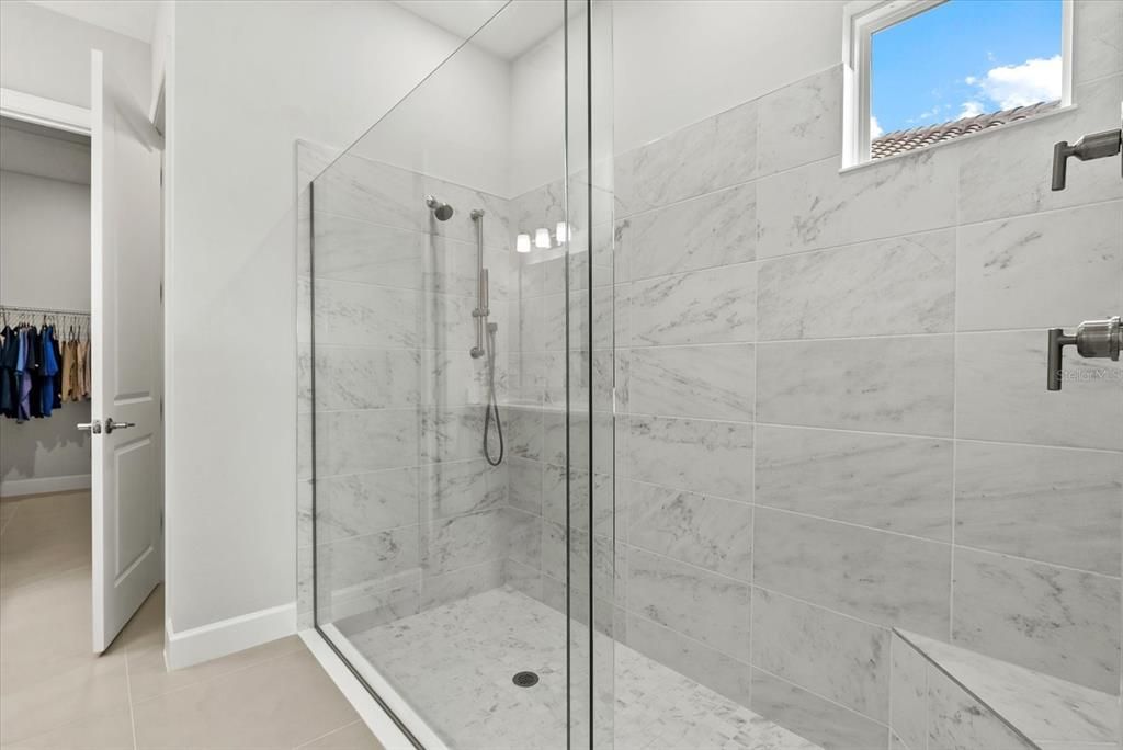 For Sale: $755,000 (3 beds, 3 baths, 2405 Square Feet)