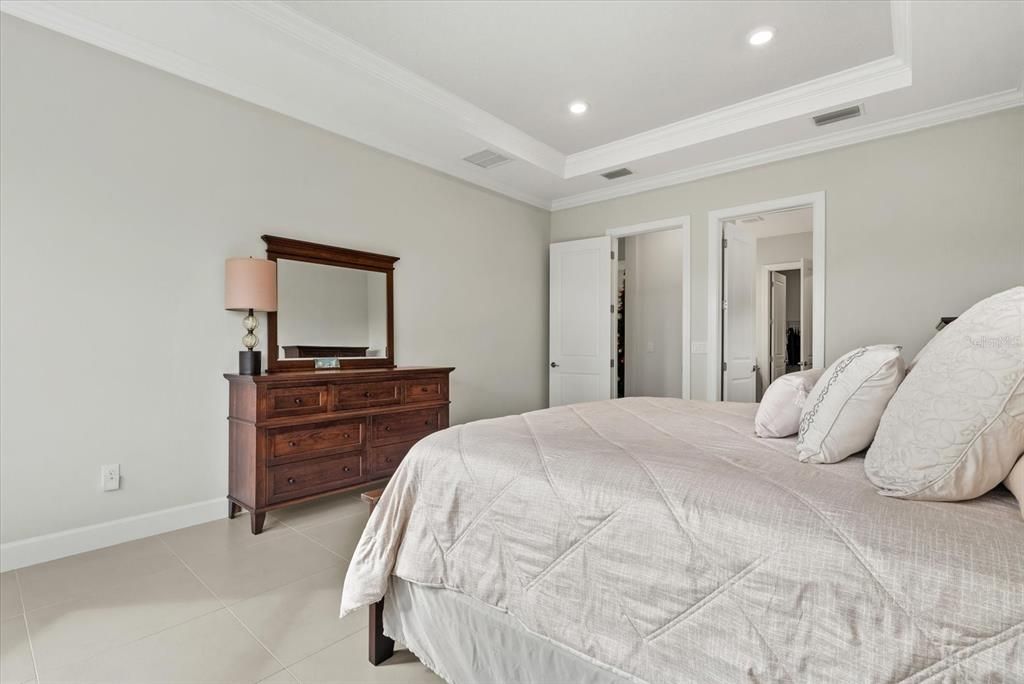 For Sale: $755,000 (3 beds, 3 baths, 2405 Square Feet)