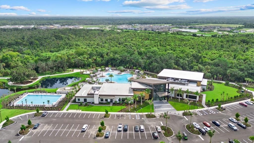 For Sale: $755,000 (3 beds, 3 baths, 2405 Square Feet)