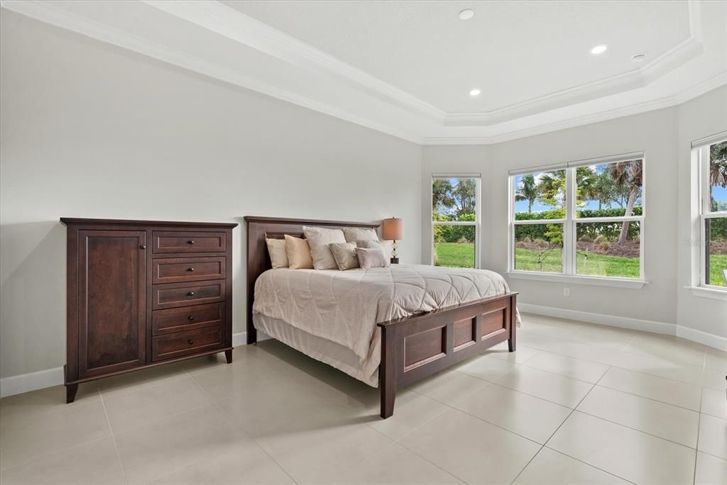 For Sale: $755,000 (3 beds, 3 baths, 2405 Square Feet)