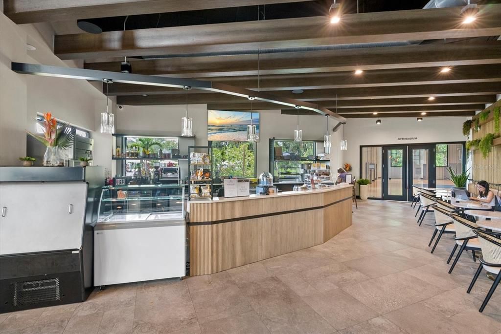 For Sale: $755,000 (3 beds, 3 baths, 2405 Square Feet)