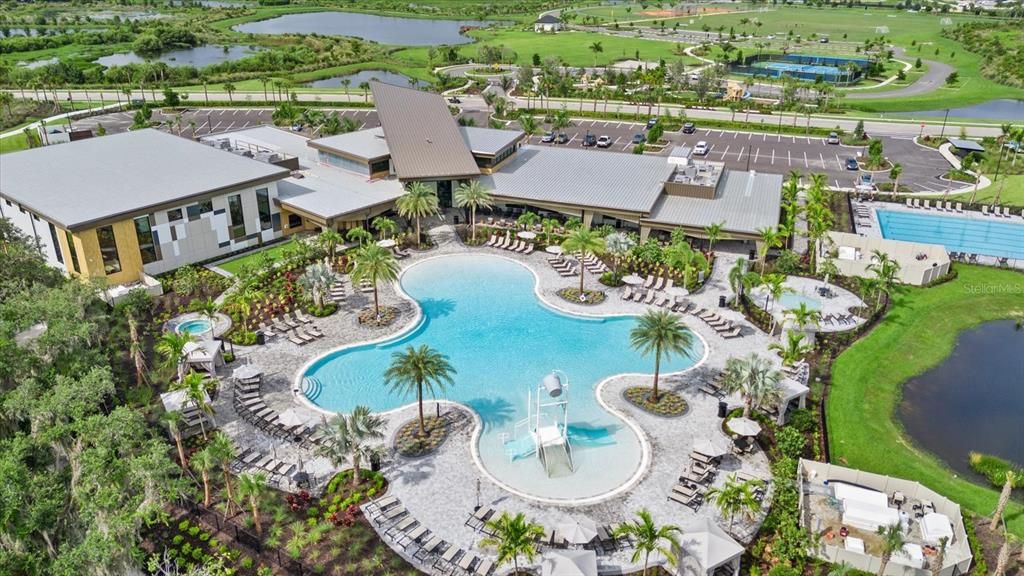 For Sale: $755,000 (3 beds, 3 baths, 2405 Square Feet)