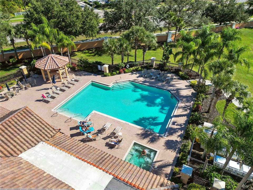 For Sale: $599,000 (4 beds, 3 baths, 2733 Square Feet)