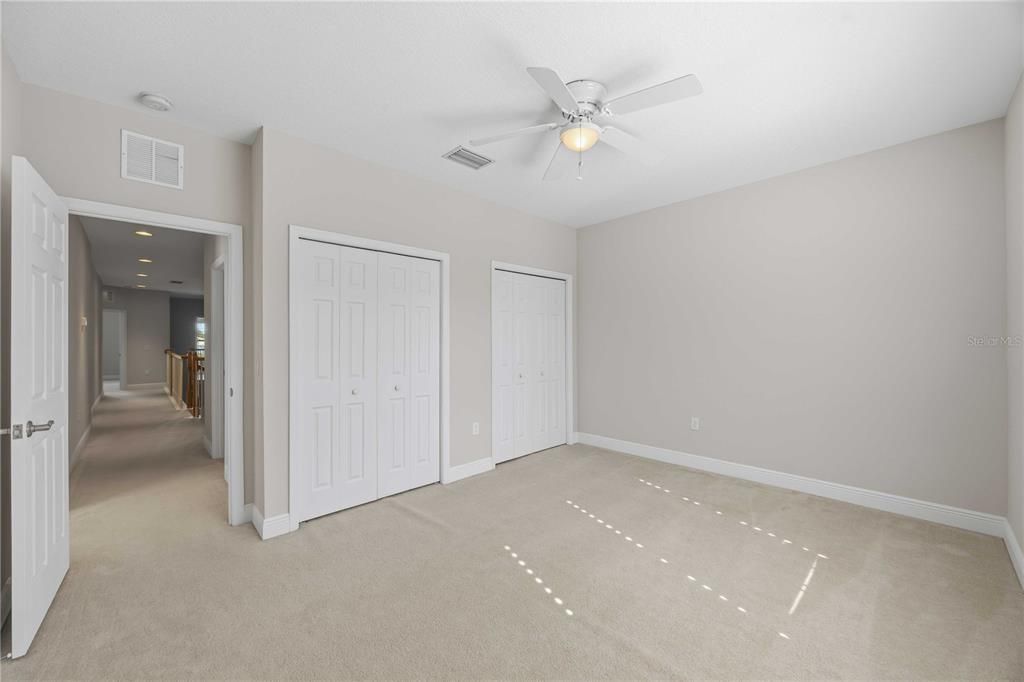 For Sale: $599,000 (4 beds, 3 baths, 2733 Square Feet)