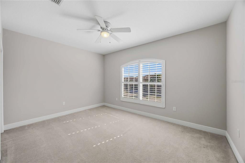 For Sale: $599,000 (4 beds, 3 baths, 2733 Square Feet)