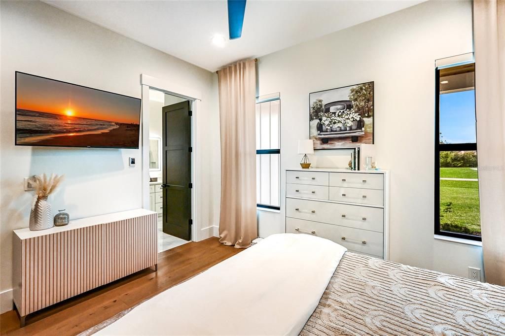 En Venta: $2,199,000 (4 camas, 4 baños, 3872 Pies cuadrados)