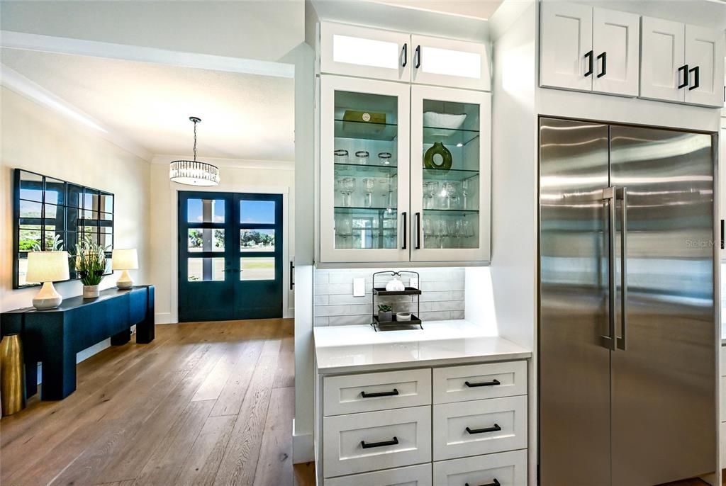 En Venta: $2,199,000 (4 camas, 4 baños, 3872 Pies cuadrados)