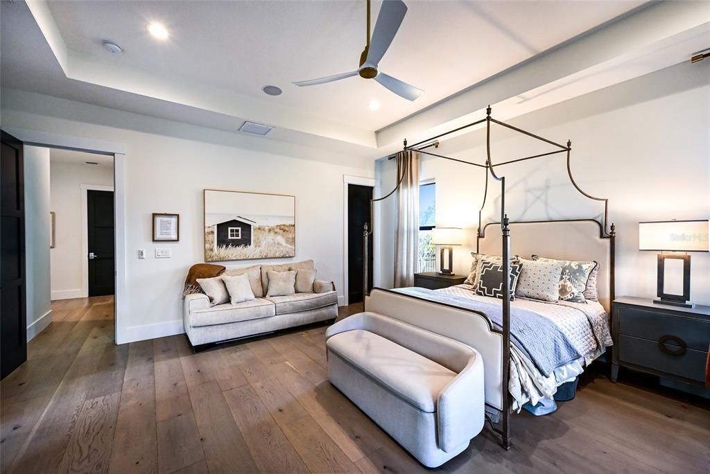 En Venta: $2,199,000 (4 camas, 4 baños, 3872 Pies cuadrados)