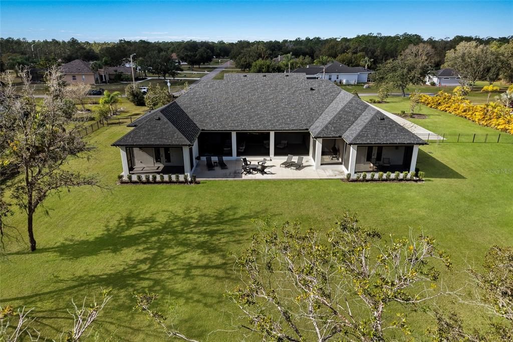 En Venta: $2,199,000 (4 camas, 4 baños, 3872 Pies cuadrados)