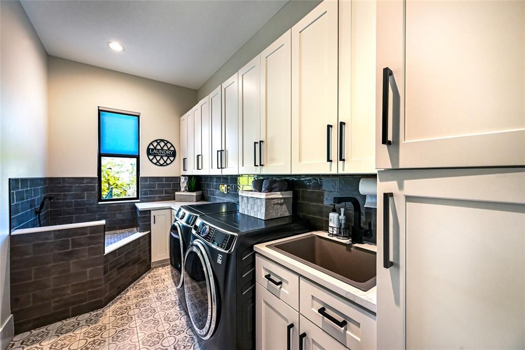 En Venta: $2,199,000 (4 camas, 4 baños, 3872 Pies cuadrados)