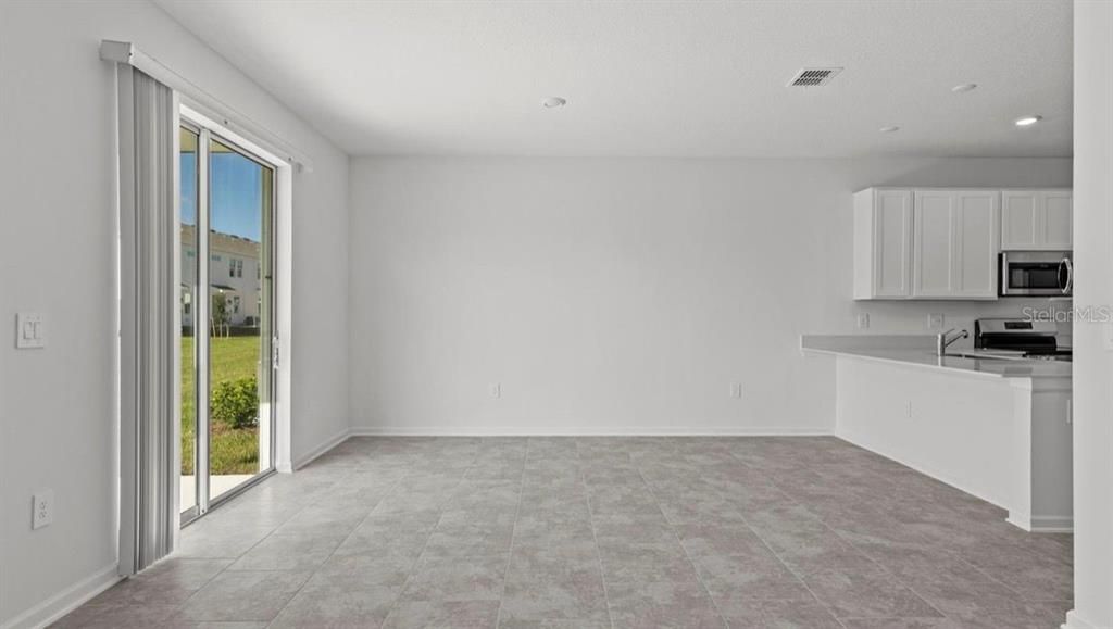 В аренду: $1,950 (3 спален, 2 ванн, 1840 Квадратных фут)