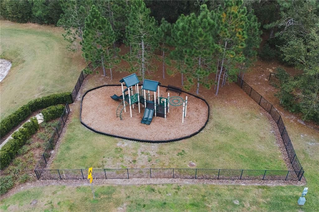 出租: $2,300 (3 贝兹, 2 浴室, 1525 平方英尺)