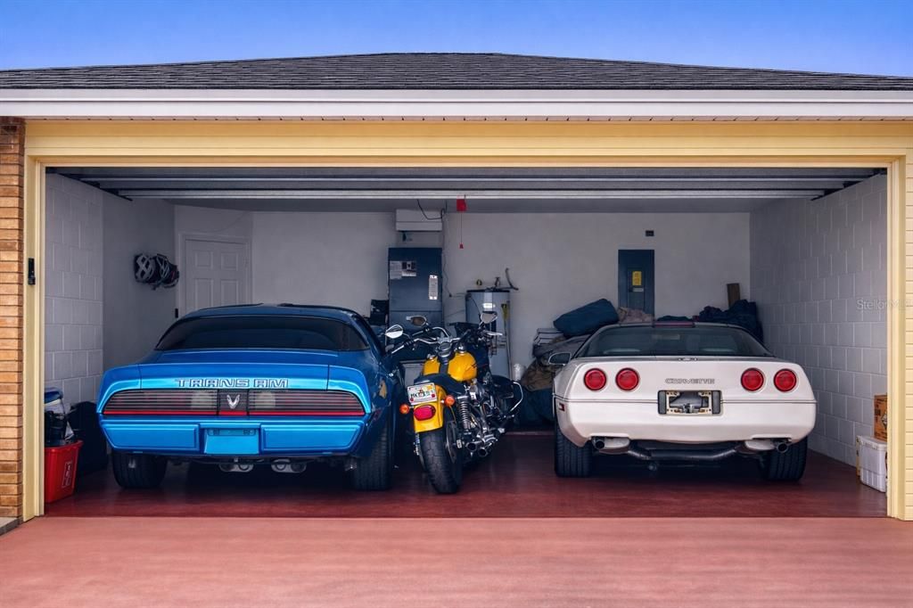 待售: $395,000 (4 贝兹, 2 浴室, 1976 平方英尺)