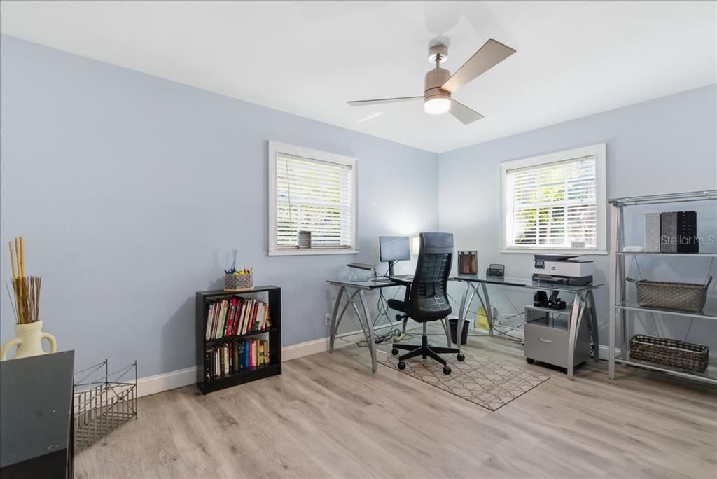 En Venta: $960,000 (4 camas, 3 baños, 1980 Pies cuadrados)