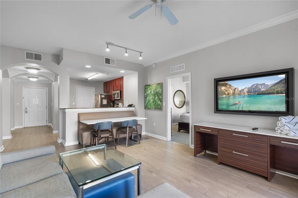 En Venta: $299,000 (2 camas, 2 baños, 1265 Pies cuadrados)