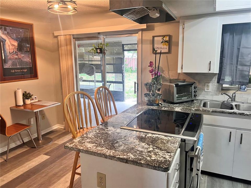 For Sale: $328,500 (3 beds, 2 baths, 1620 Square Feet)