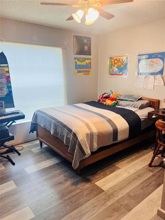 For Sale: $328,500 (3 beds, 2 baths, 1620 Square Feet)