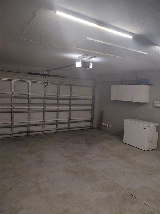 En Venta: $440,000 (4 camas, 2 baños, 2204 Pies cuadrados)